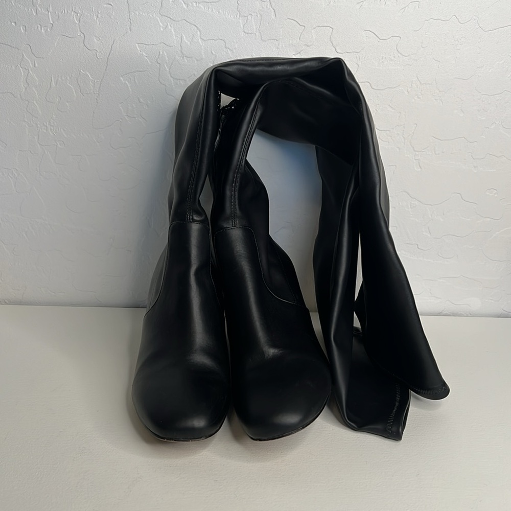 Rebecca Minkoff | Lauren Vegan Leather Over the Knee Boot size 7.5 - Picture 16 of 16